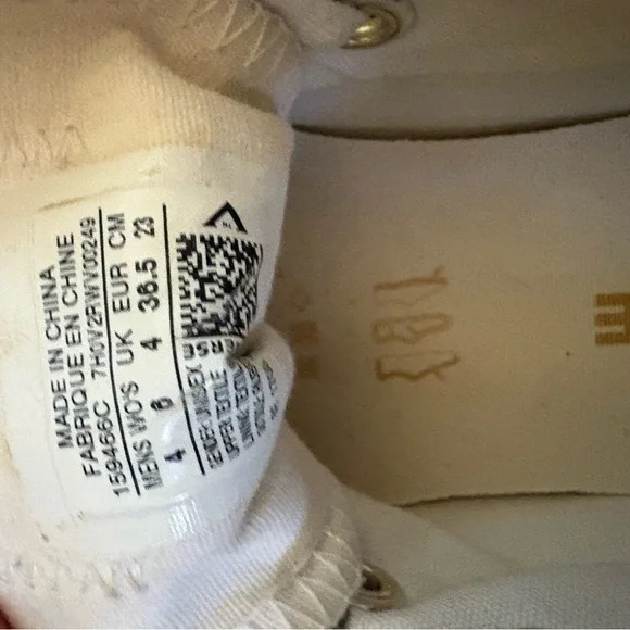 Converse Leopard Print Women's Shoes - Picture 2 of 3